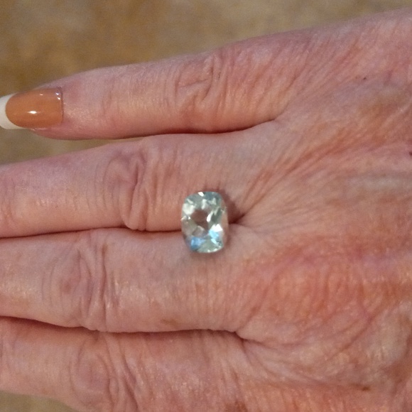 Aqua Marine Loose Gemstone. - Picture 8 of 8